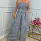 Strapless jumpsuit met strepen en trekkoord